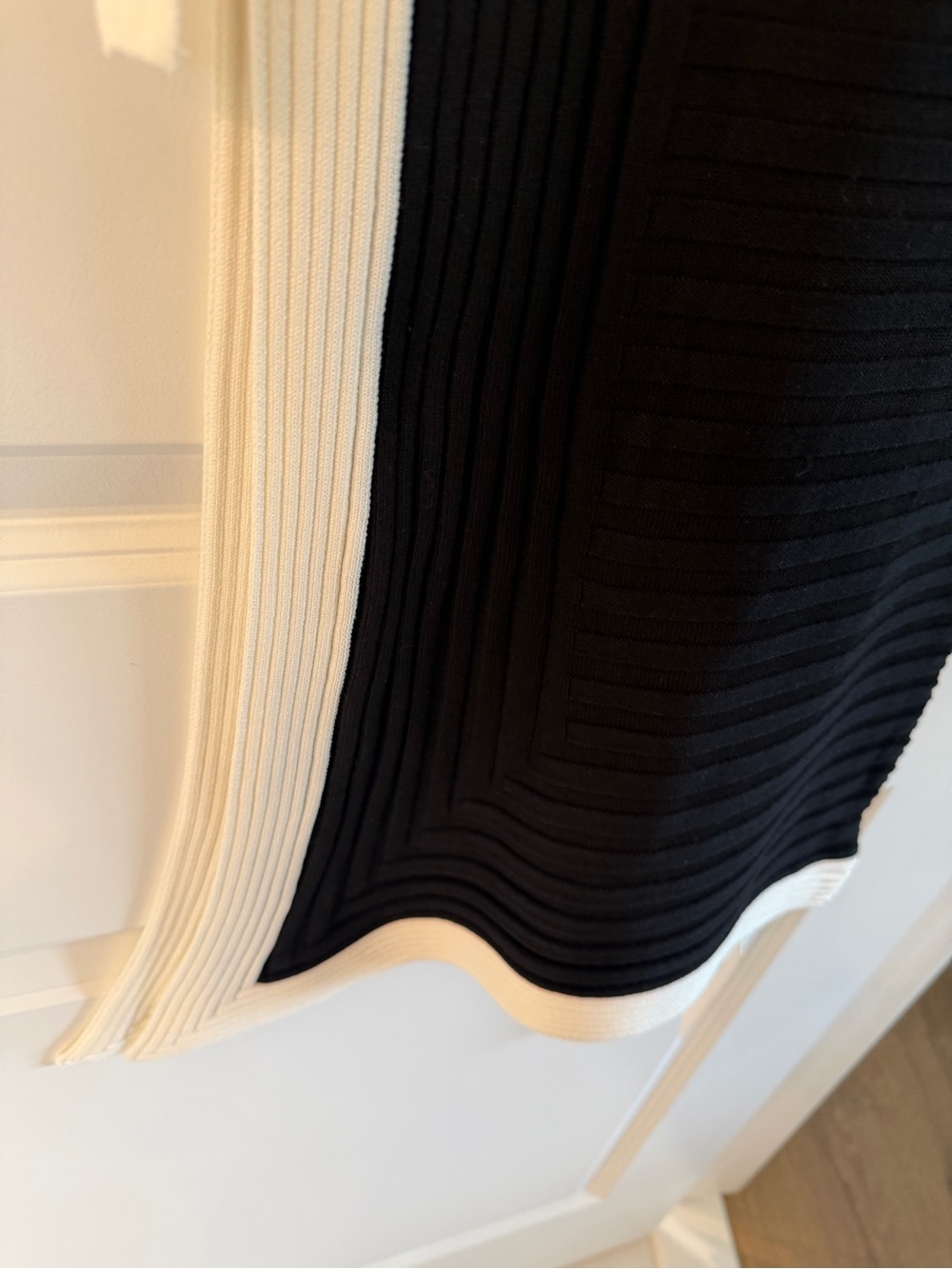 Commense Black One-Shoulder Ribbed Midi Dress with White Trim - Picture 6 of 7